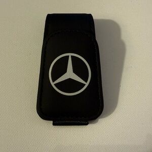 Mercedes Benz Sunglass Holder for Car with Logo in Black Leather NWT